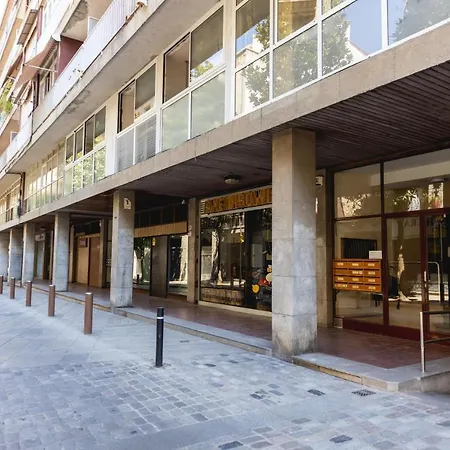Bravissimo Eiximenis, With Beautiful Terrace And Views *