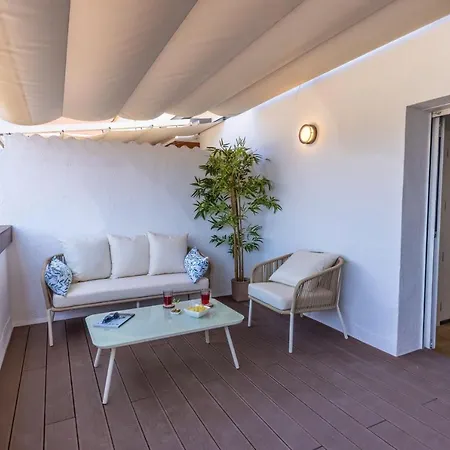 Bravissimo Eiximenis, With Beautiful Terrace And Views Апартаменты *