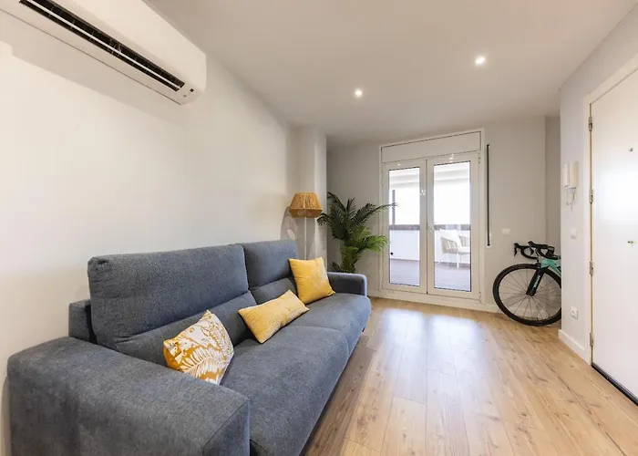 Appartement Bravissimo Eiximenis, With Beautiful Terrace And Views