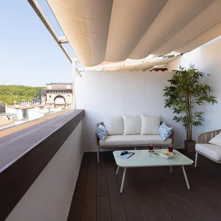 公寓 Bravissimo Eiximenis, With Beautiful Terrace And Views